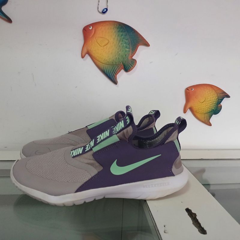 Nike style 2025 runner