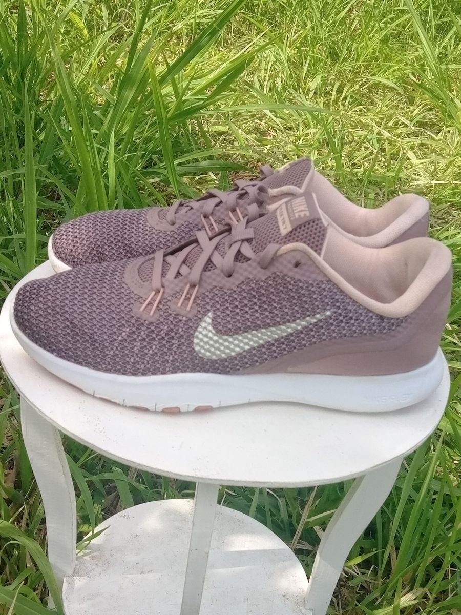 Tênis fashion nike feminino flex trainer 7