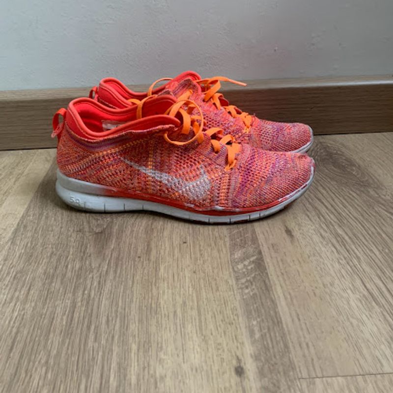 Nike free best sale flyknit orange