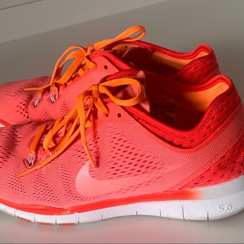 Nike free 5.0 hot sale neon