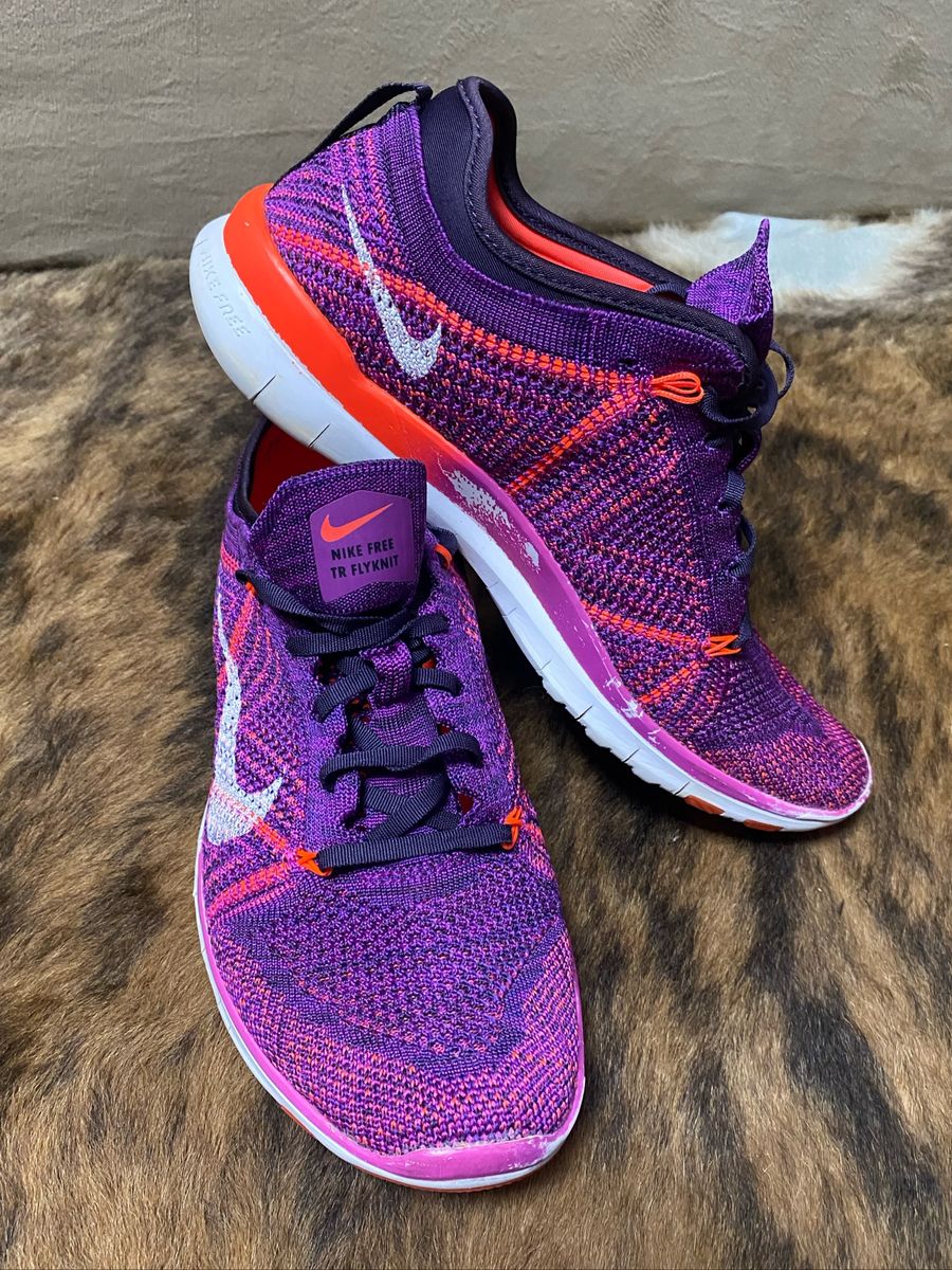 Purple best sale nike free