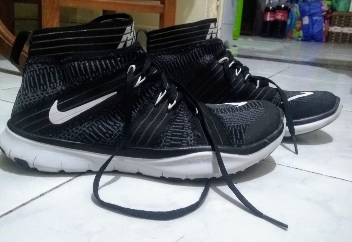 tenis nike free train virtue