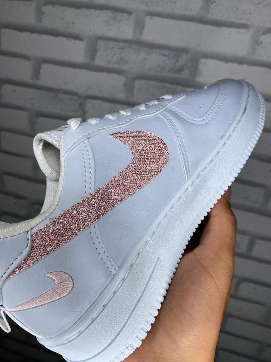 tenis nike roxo com glitter