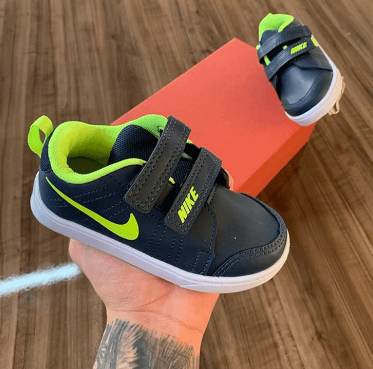 tenis nike velcro infantil