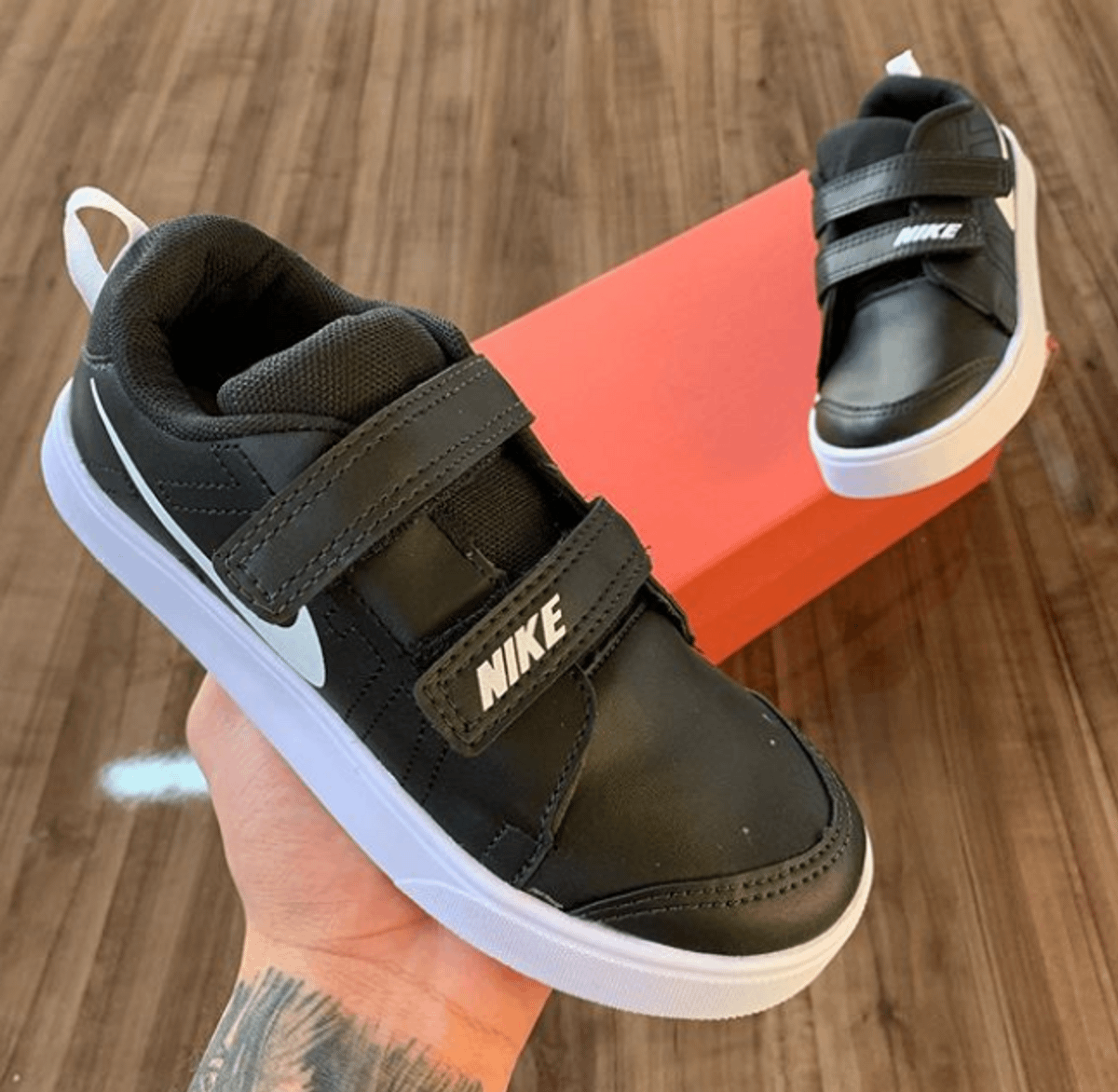 tenis nike menino 27