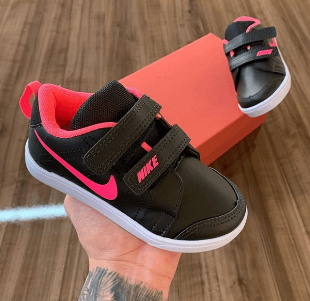 Nike best sale velcro infantil