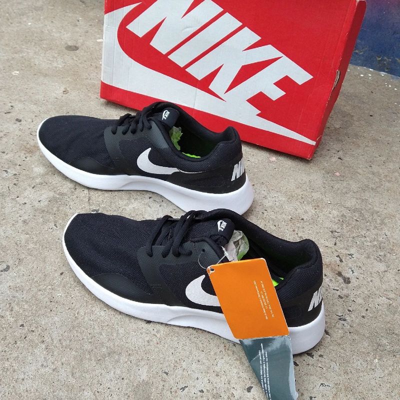 Nike kaishi black and sales white