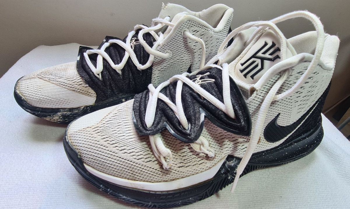 5 kyrie シューズ(男性用) NIKE