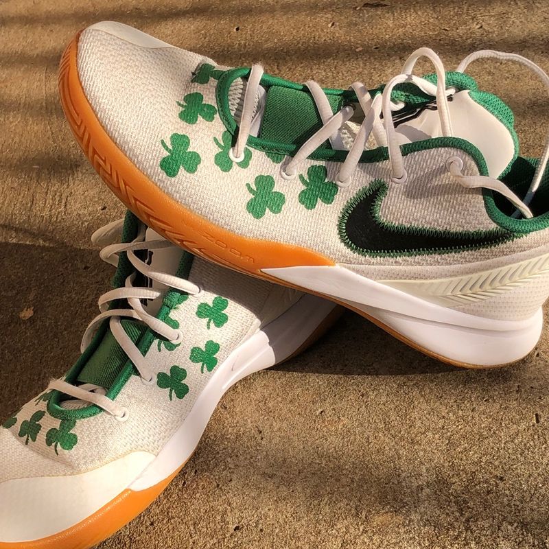 Kyrie flytrap 2 outlet clover