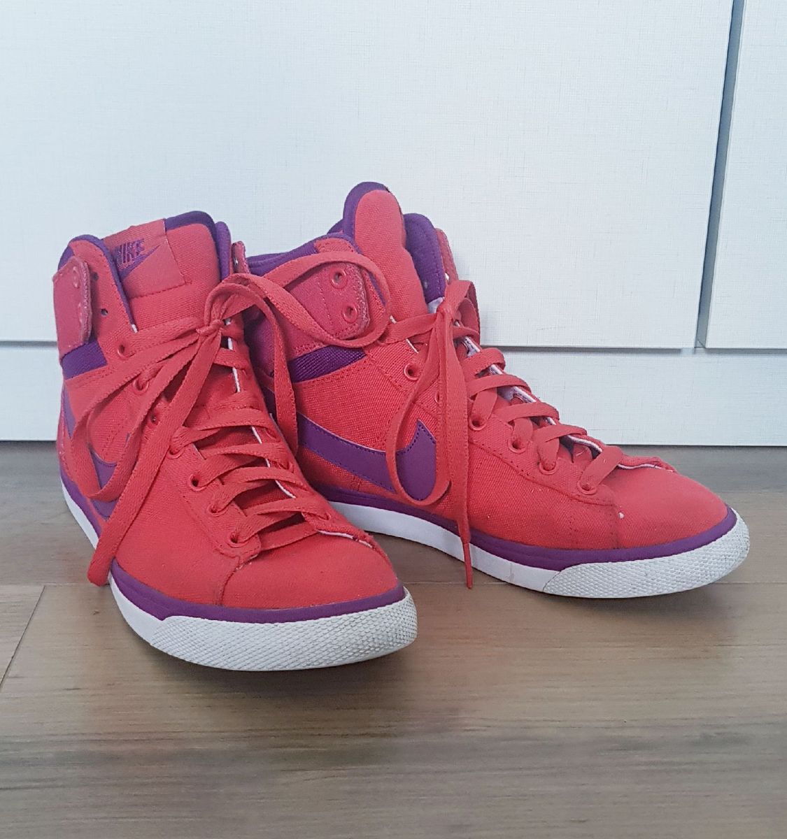 tênis da nike laranja