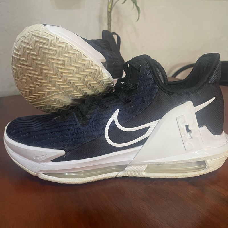 Nike lebron james usado best sale