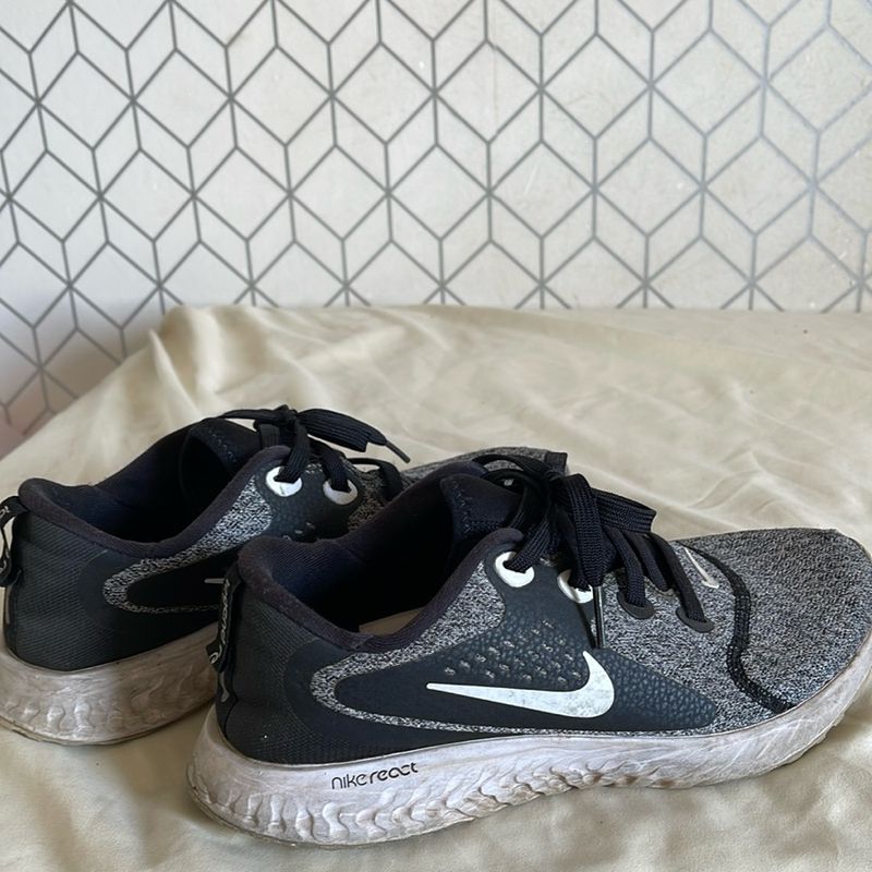 Tenis Nike Legend React Cinza Corrida N37 Nike Usado 102237860 enjoei