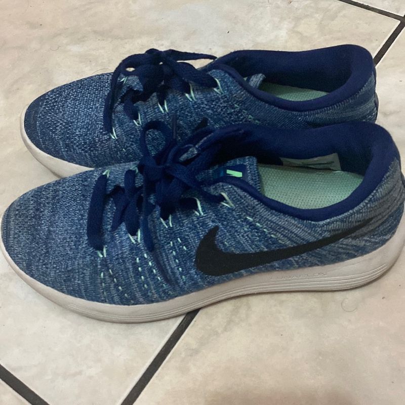 Nike hot sale lunarlon blue