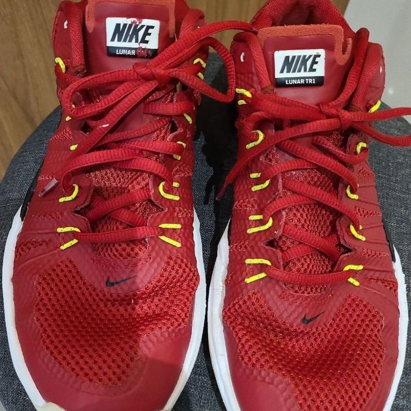 T nis Nike Lunarlon Original N mero 40 Brasil. Cor Vermelho e Preto em timo Estado de Conserva o. T nis Masculino Nike Usado 95311230 enjoei