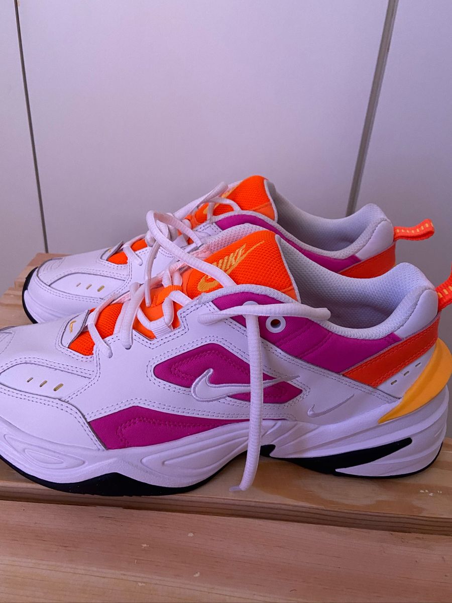 tenis nike rosa e laranja