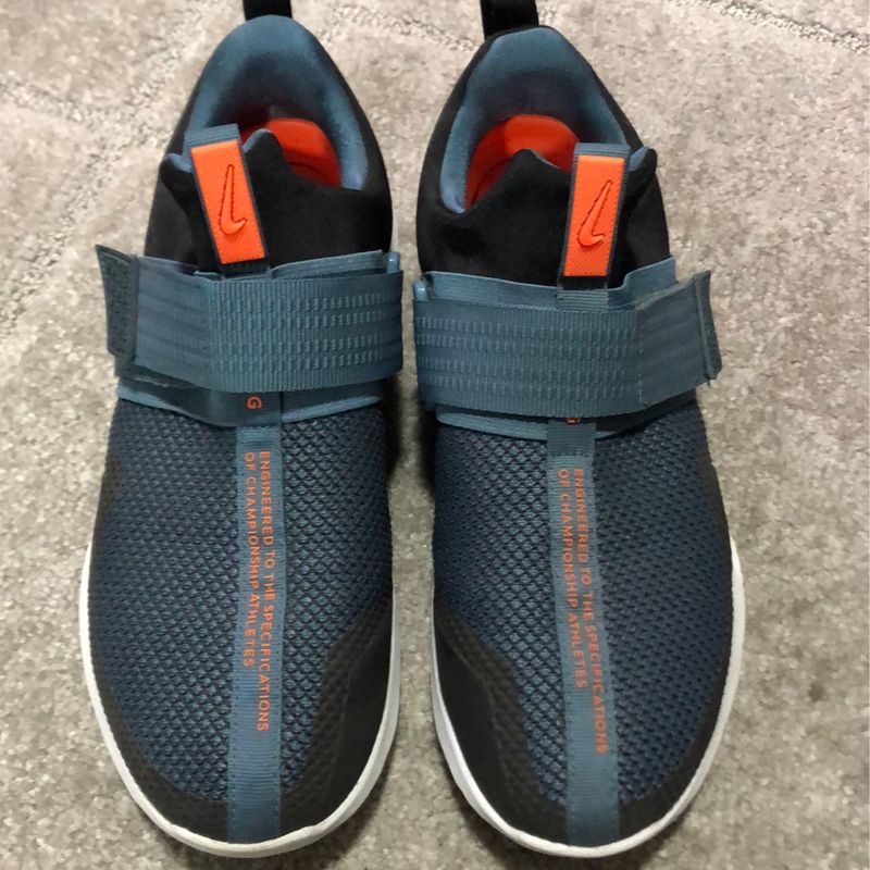 Nike store metcon strap