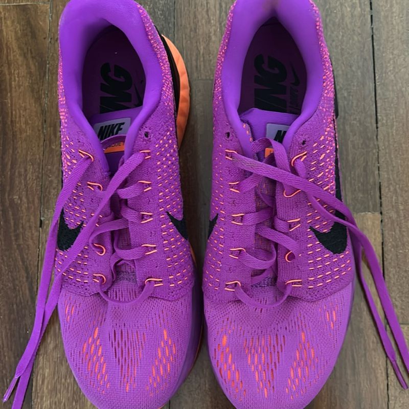 Novo sales nike roxo