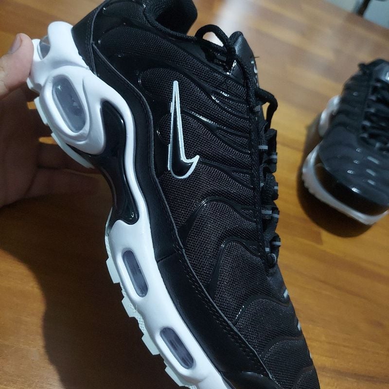 Calçados Esportivos Tenis Nike Air Max Plus Preto E Branco Tenis