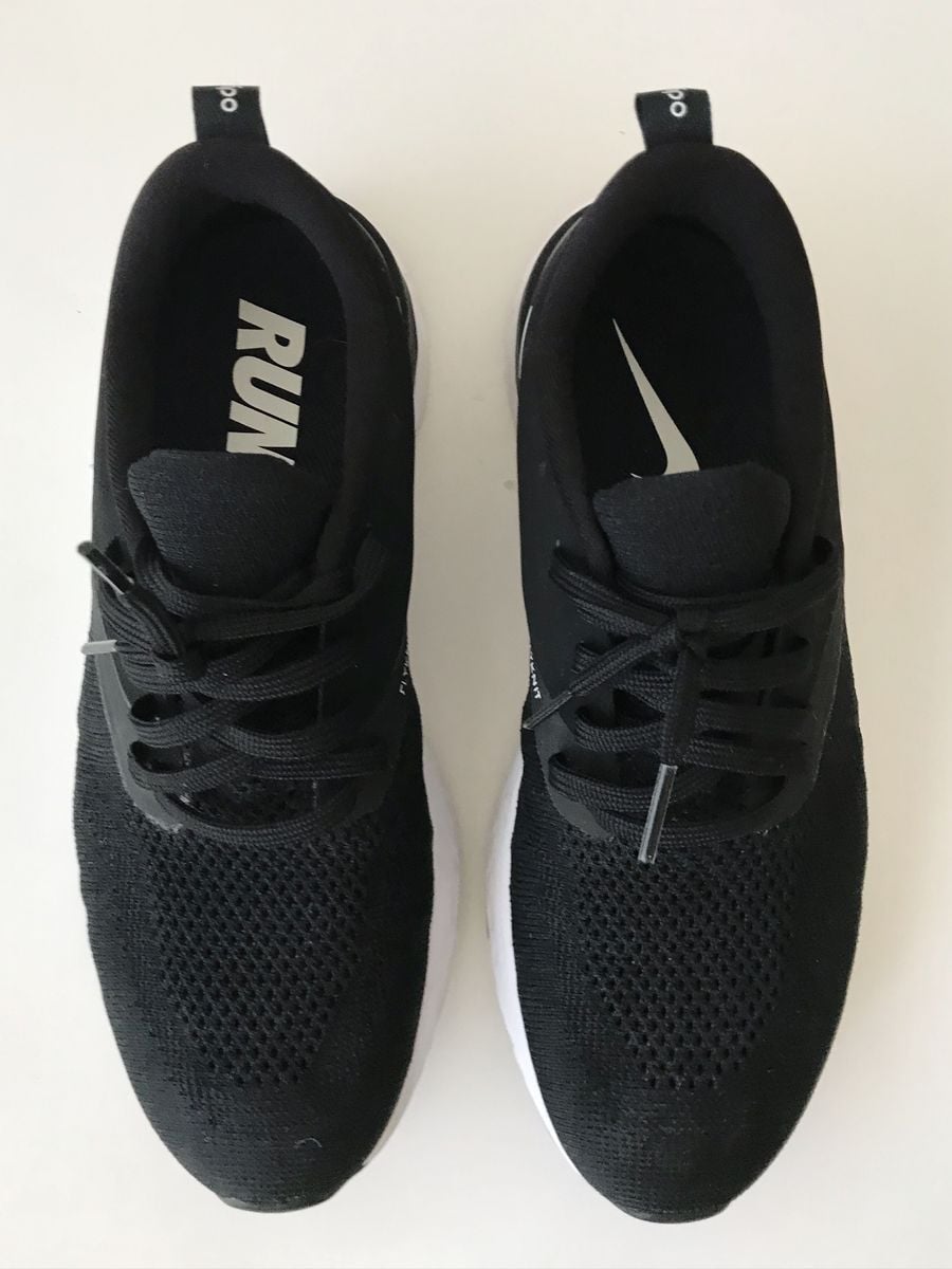 nike air odyssey preto