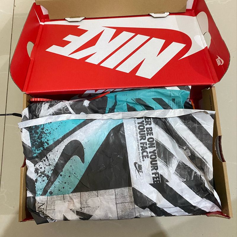 Nike off white presto hot sale box