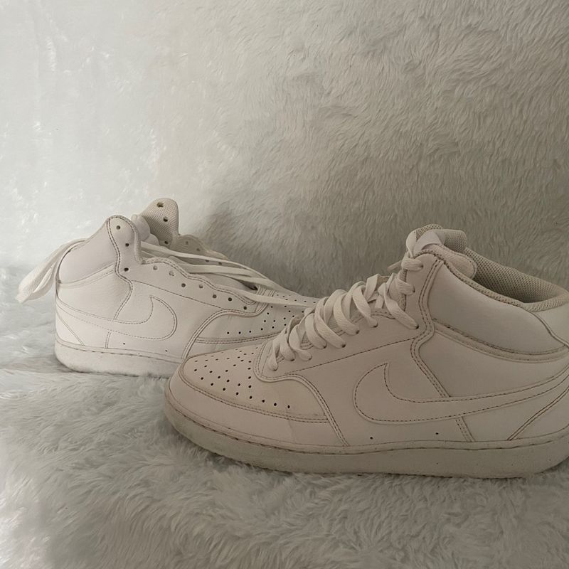 Tenis cano alto sales branco nike