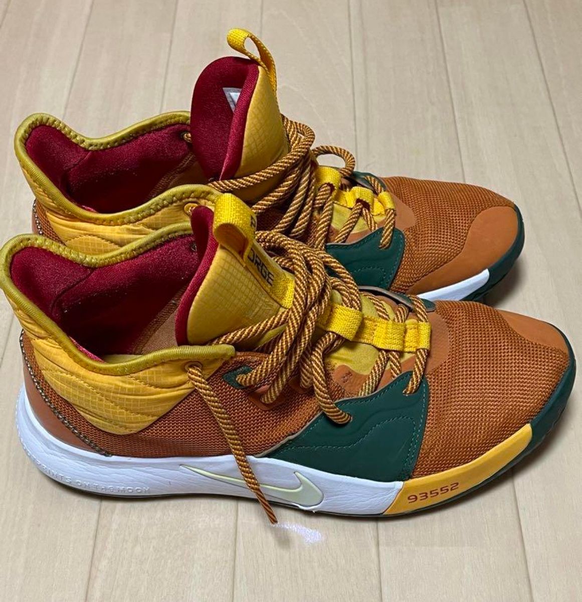 Nike pg 3 fashion gold