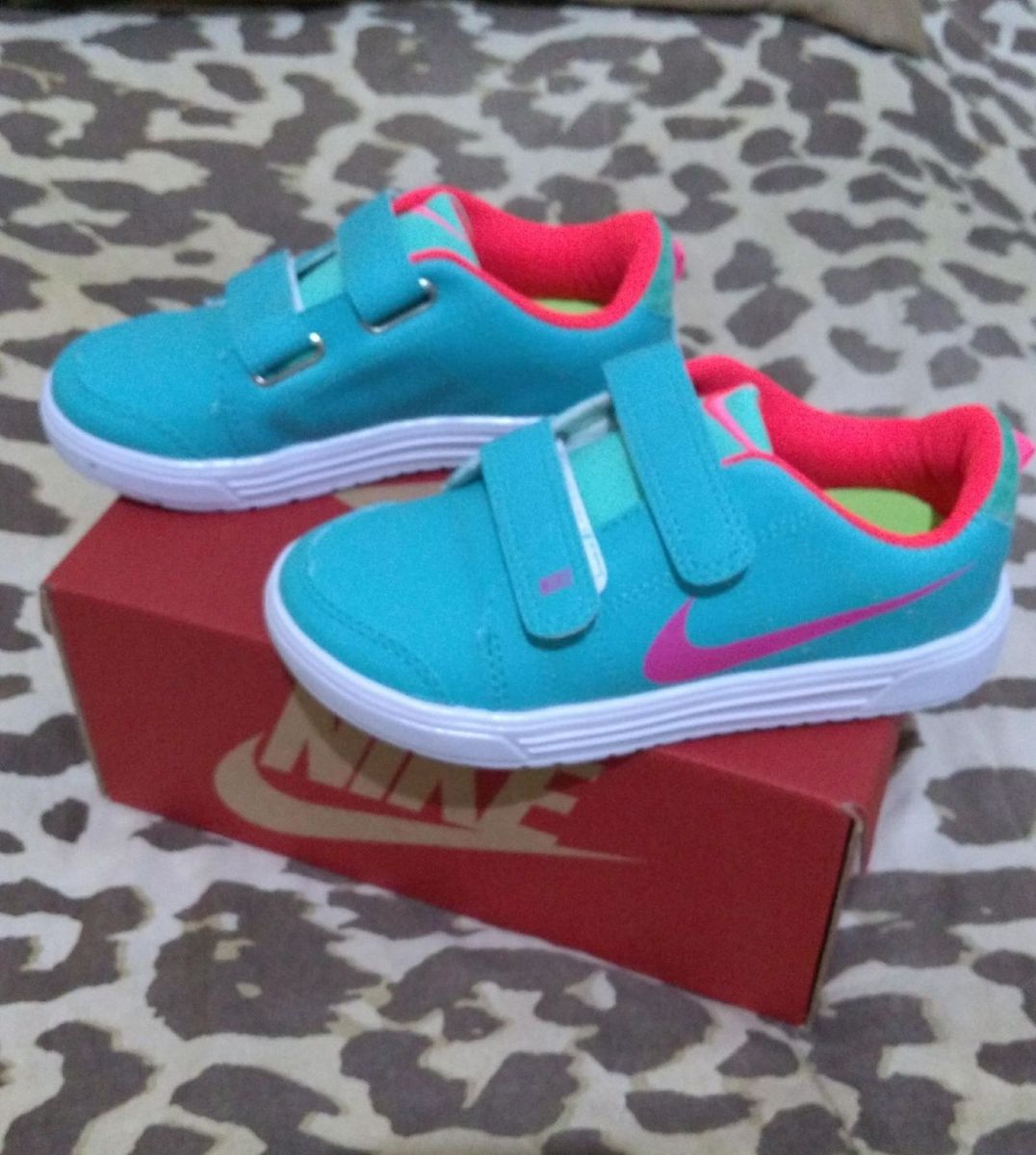 tenis nike infantil 25