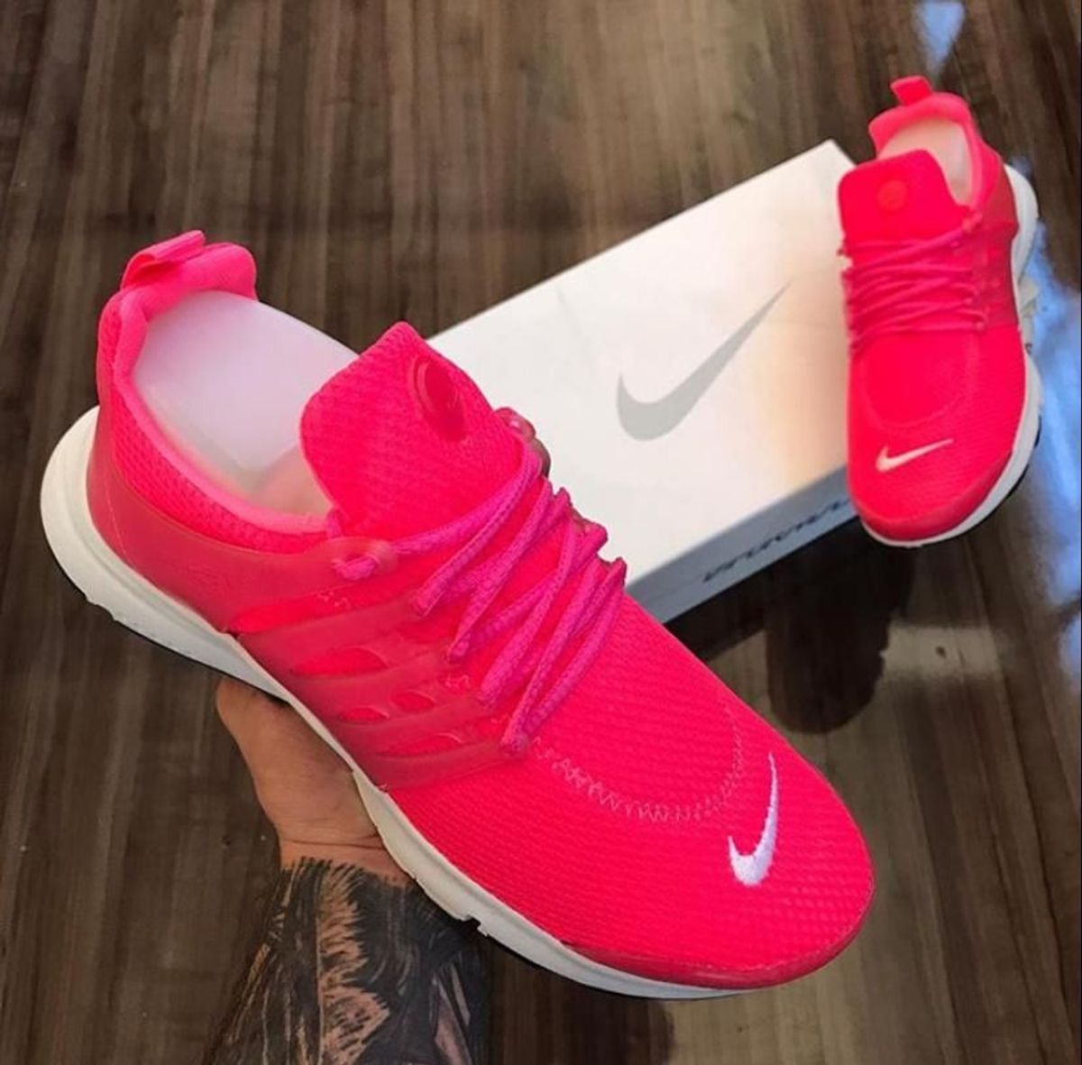 tenis rosa da moda