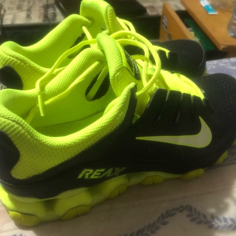 Nike reax green store and black