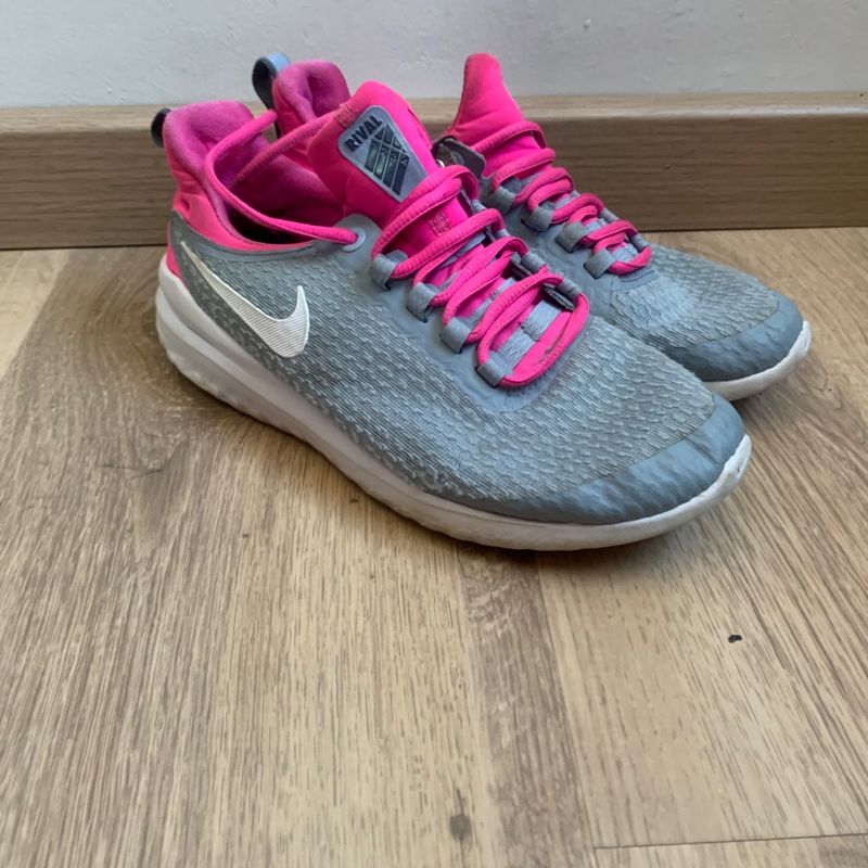 Tenis nike best sale renew rival feminino