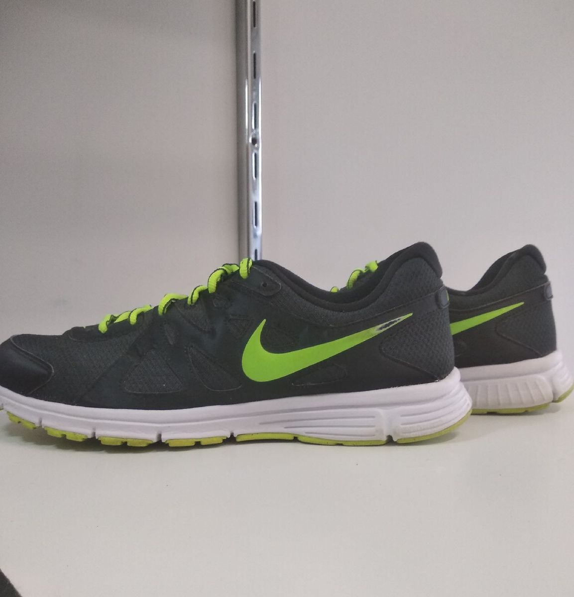 nike revolution 2 masculino