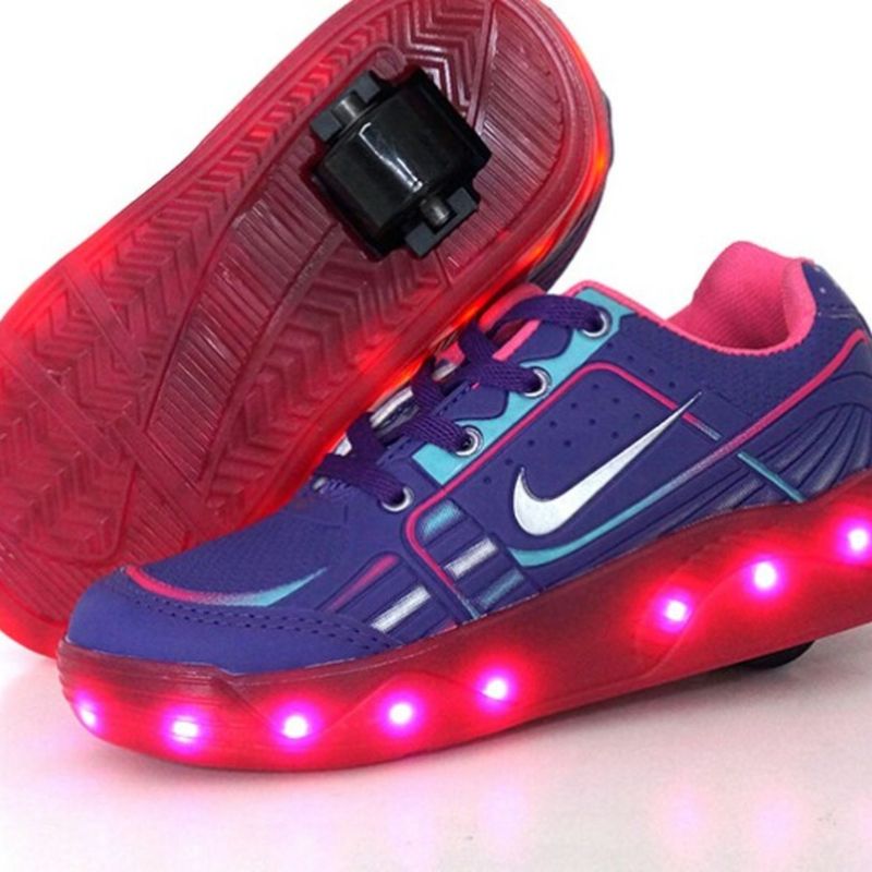 Deformación Serena por inadvertencia Tênis Nike Roller Led ( Rodinha com Led) | Calçado Infantil para Meninas  Nike Nunca Usado 22040967 | enjoei