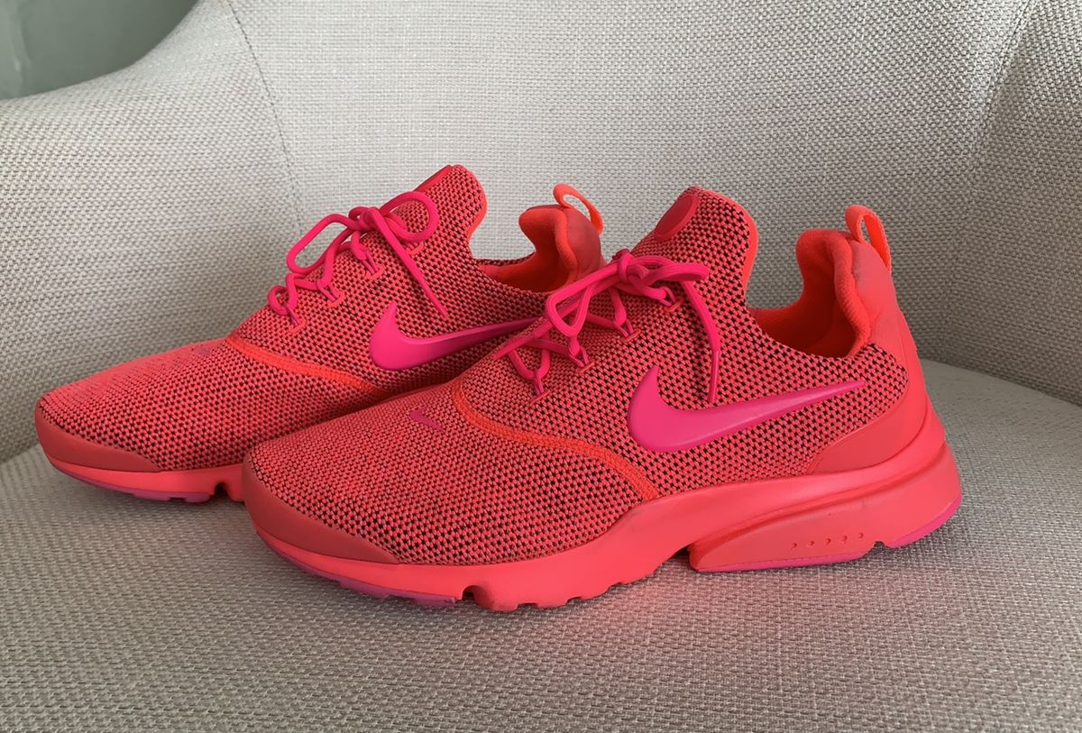 tenis rosa neon nike
