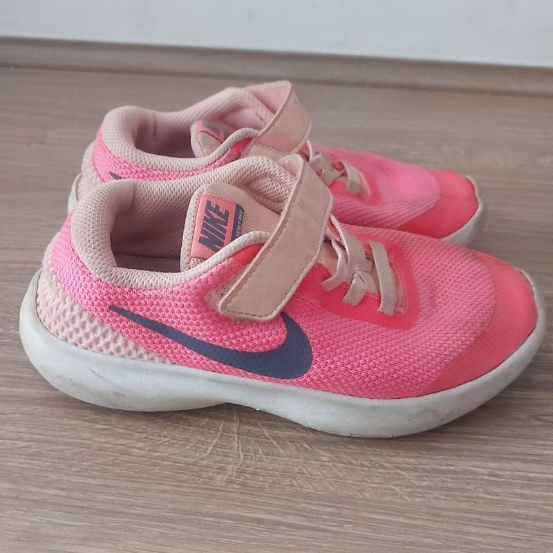 Tenis nike infantil feminino hot sale 30