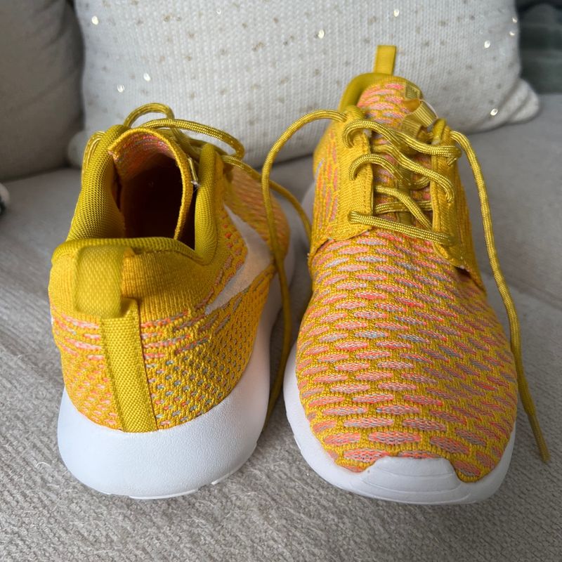 Nike roshe cheap one flyknit amarillo