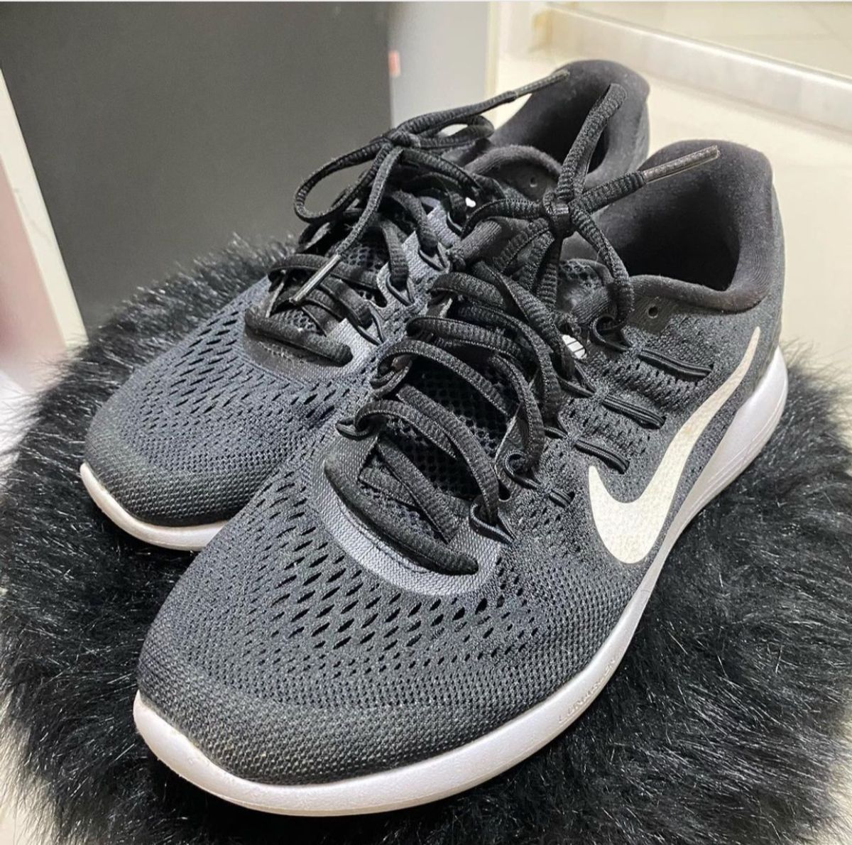 tenis lunar apparent