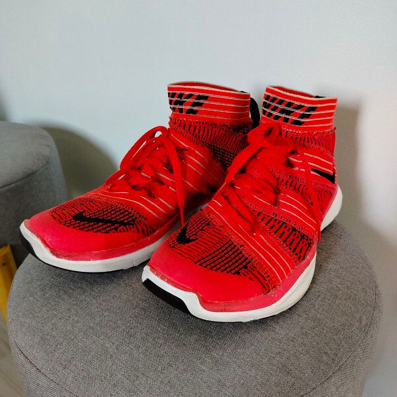 Tênis Nike Run Meia Laranja Nike Usado 100711558 enjoei