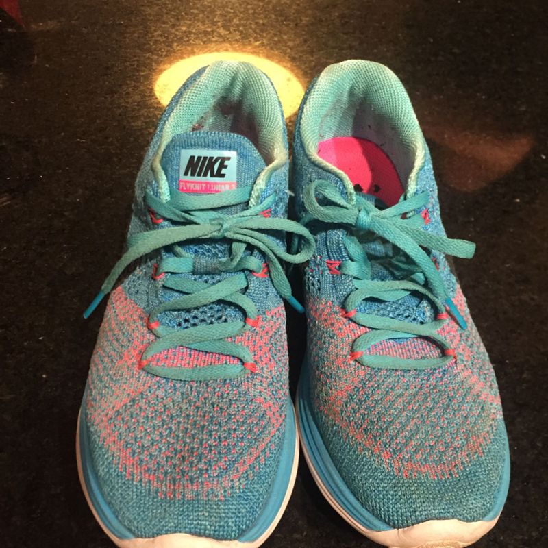 Nike best sale flyknit teal