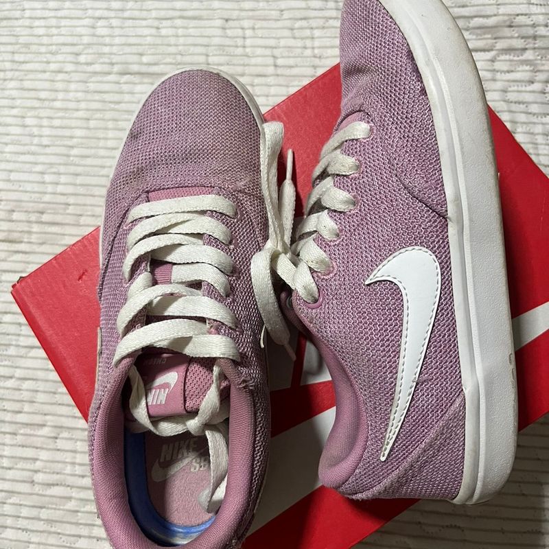 Nike sb store check pink