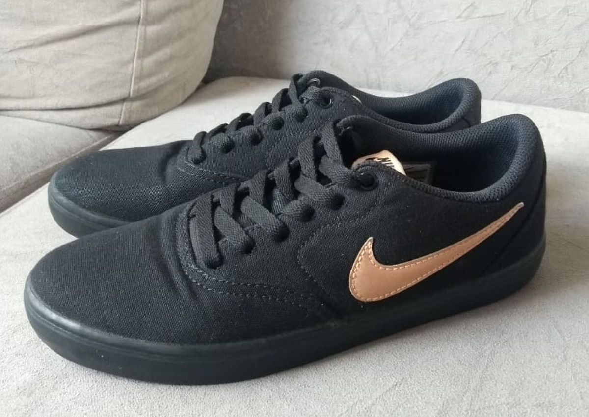 nike sb check canvas preto