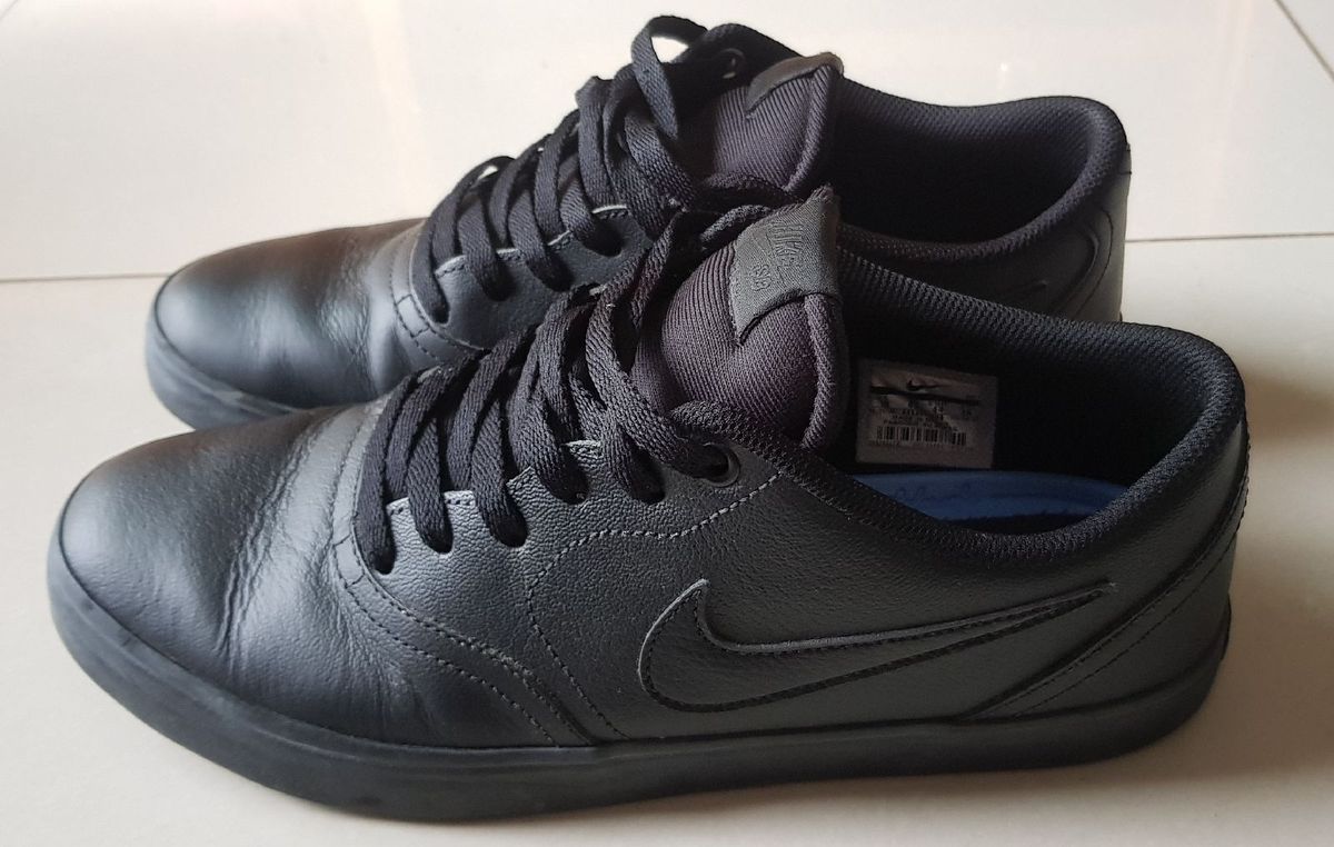 tenis nike check solar preto