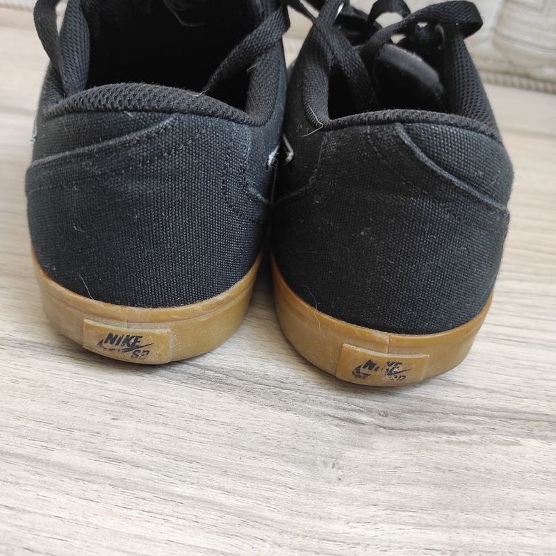 Nike sb cheap solarsoft black gum