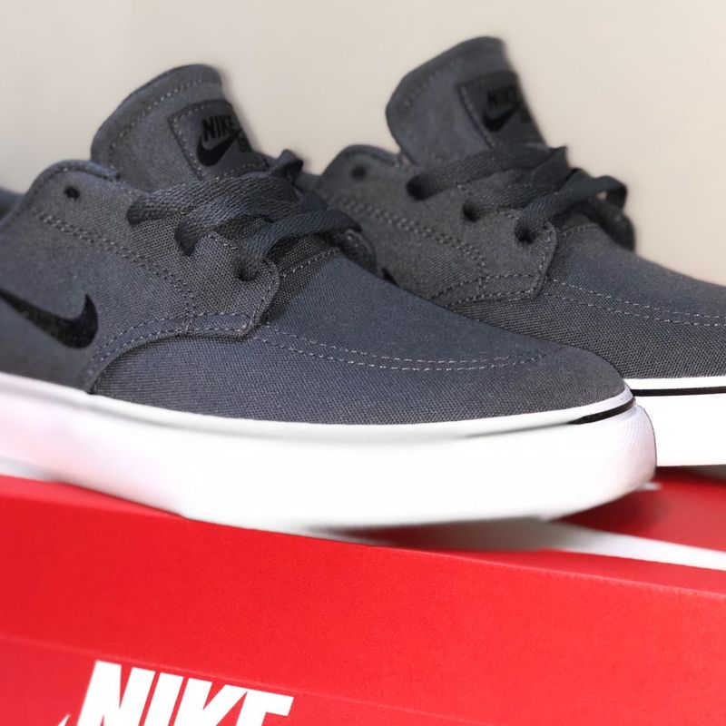 Tênis nike sb sales clutch cinza