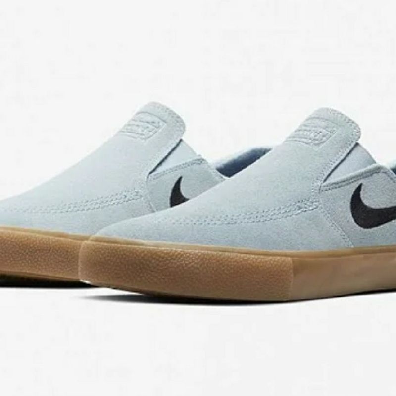 Nike slip store on blue