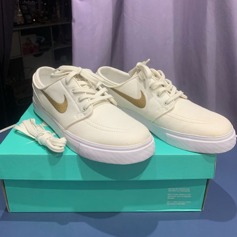 Nike sb janoski white sail store & golden beige canvas skate shoes