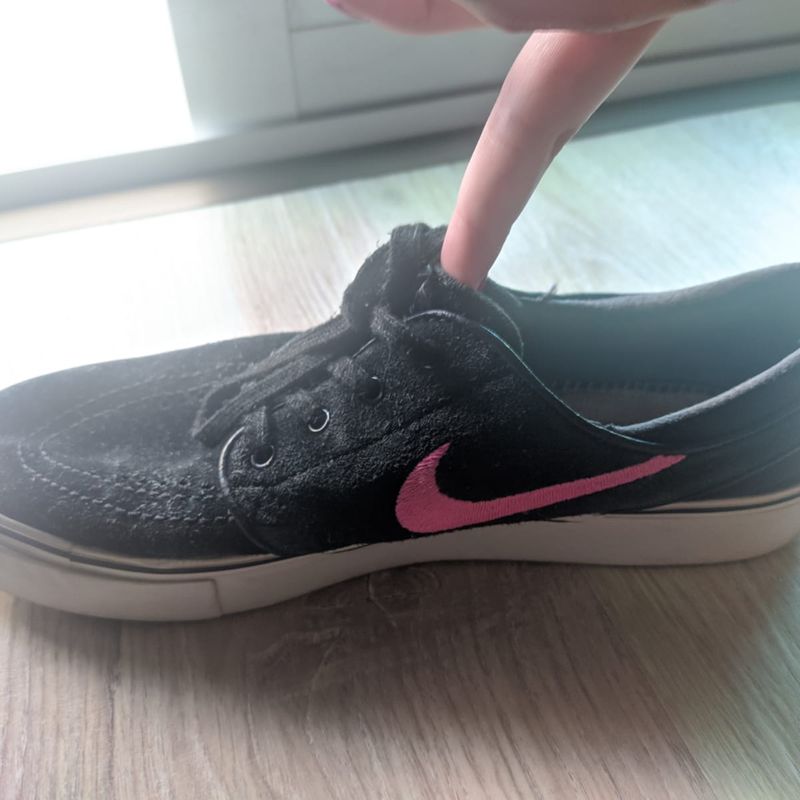 Janoski preto hot sale com rosa