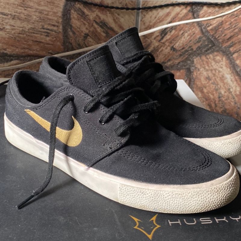 Nike stefan janoski black cheap and gold