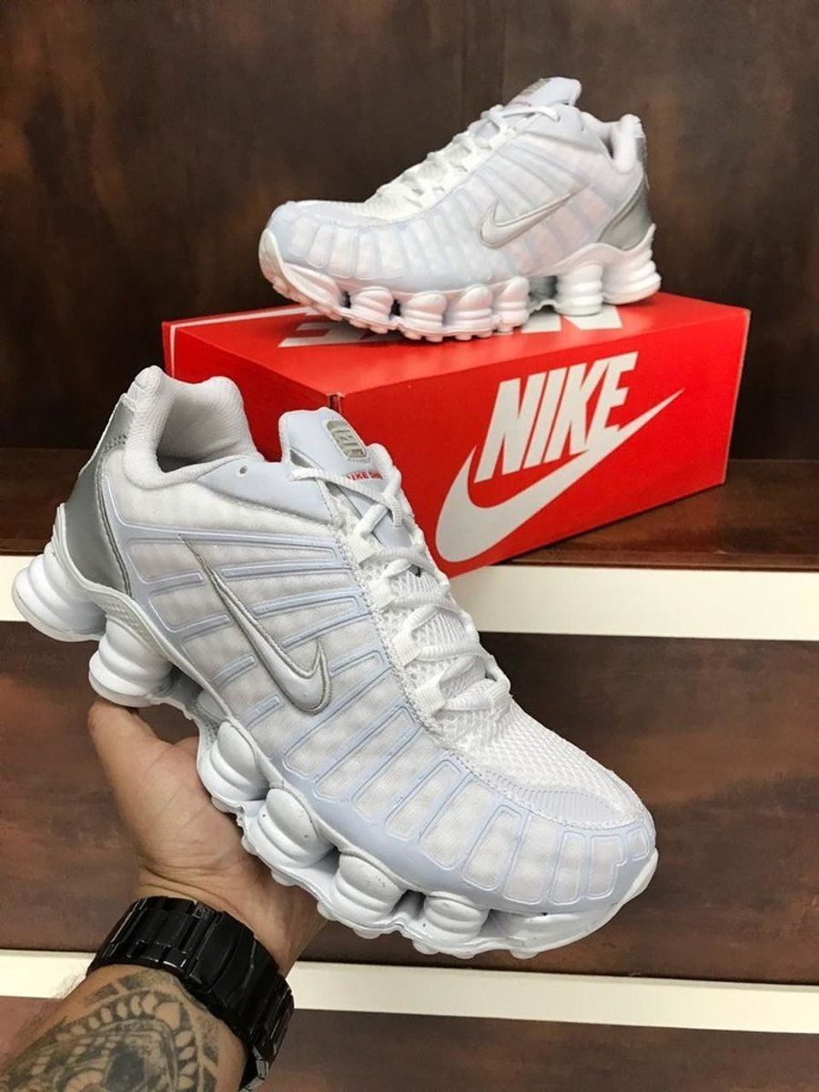 nike shox t1