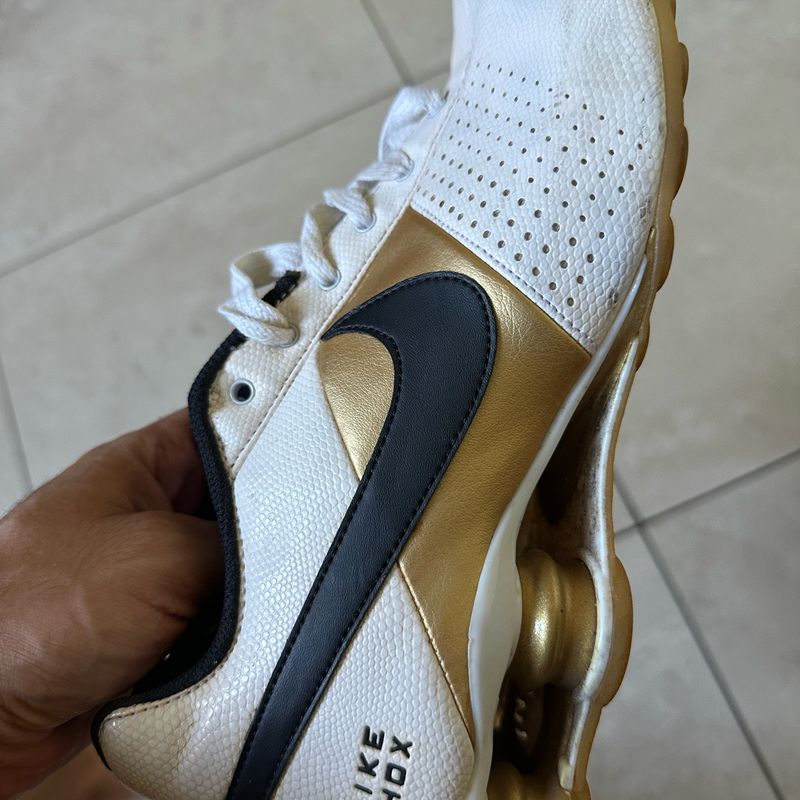 Nike Shoes Nike Shox Branco E Dourado Masculino Tênis Nike