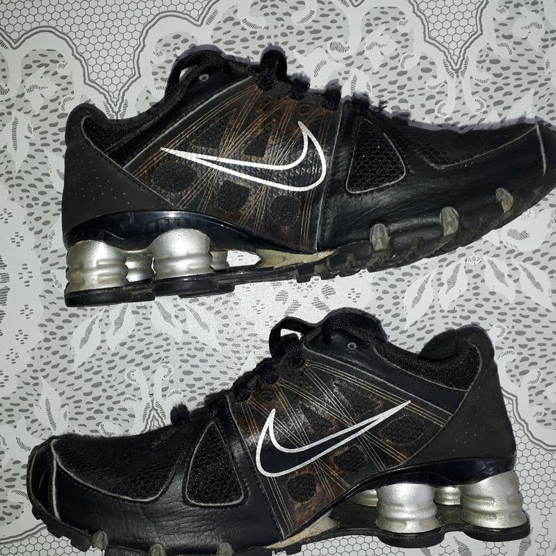 Nike store shox flywire